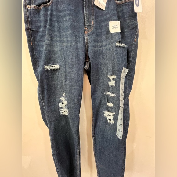 Old Navy Rockstar, super skinny, high rise, size 14. NWT. - Picture 2 of 5